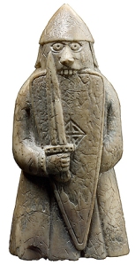 Torre degli Scacchi del XII secolo ritraente un Berserker (British Museum)
